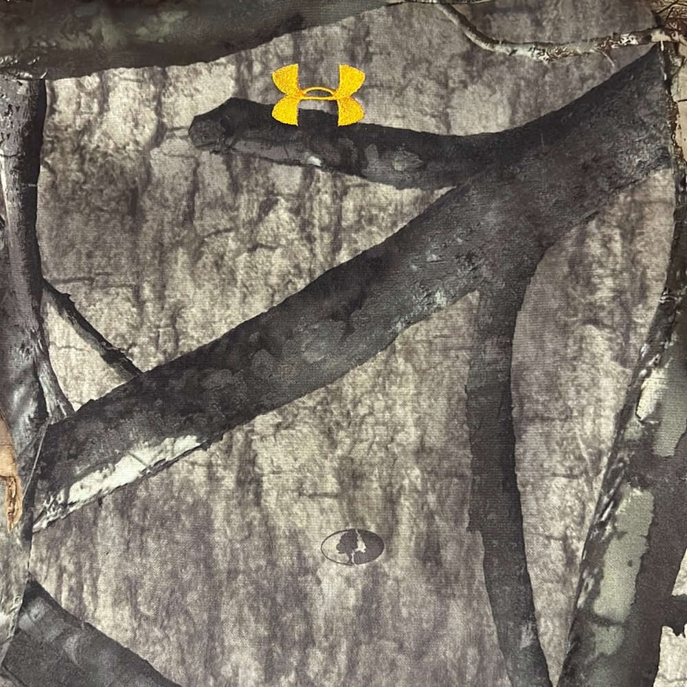 Under Armor Mossy Oak Camo Hoodie